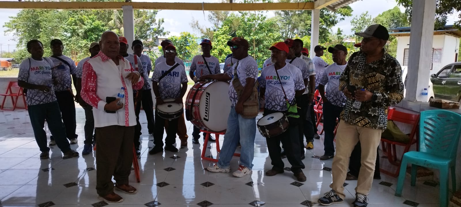 Ikut Antar Bakal Paslon Mari-Yo ke KPU Papua, Ini Kata Pimpinan Adat Suku Sentani